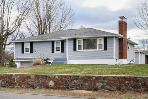 2 Seibert Dr, Plymouth, CT 06786