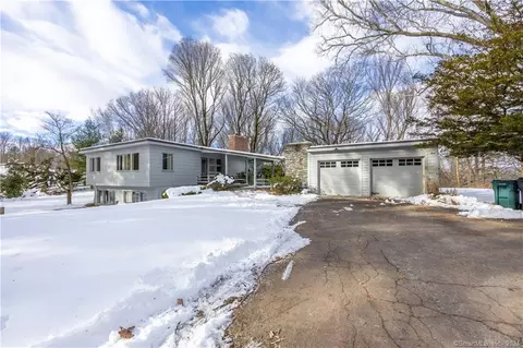 1330 Sperry Rd, Cheshire, CT 06410