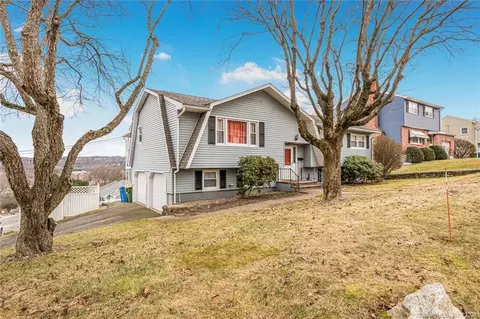 72 Greenfield Ave, Waterbury, CT 06708