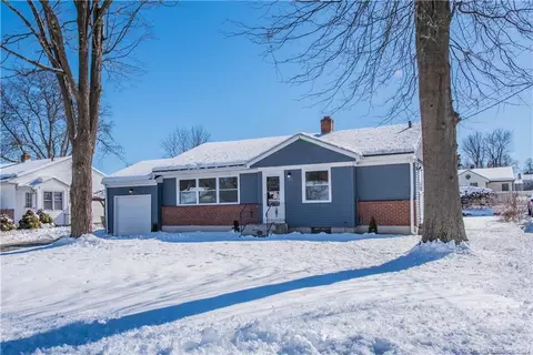 142 Bunce Rd, Wethersfield, CT 06109