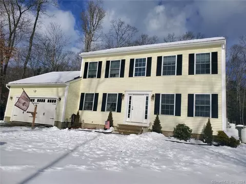43 Tayler Trl, Woodstock, CT 06281