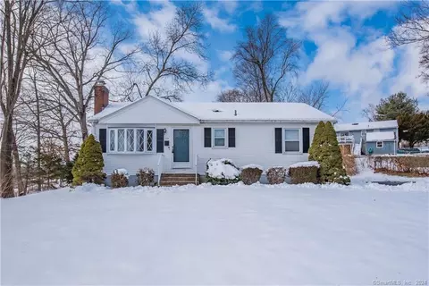 115 Rosemary Ln, Bristol, CT 06010