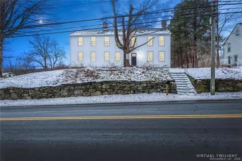 1069 Main St, Coventry, CT 06238