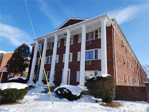 505 Burnside Ave #C14, East Hartford, CT 06108