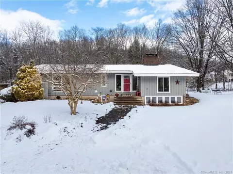 359 Silver Hill Rd, Easton, CT 06612