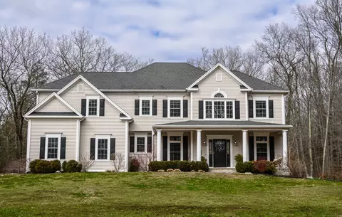 86 Meadowview Dr, Harwinton, CT 06791