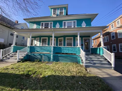 176 Barker St, Hartford, CT 06114