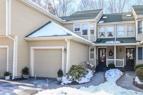 23 Sullivan Farm #23, New Milford, CT 06776