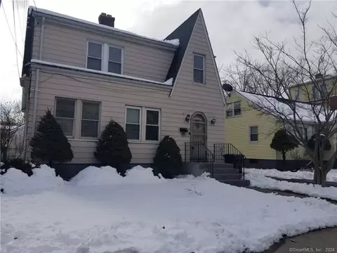 17 Cromwell St, Hartford, CT 06114