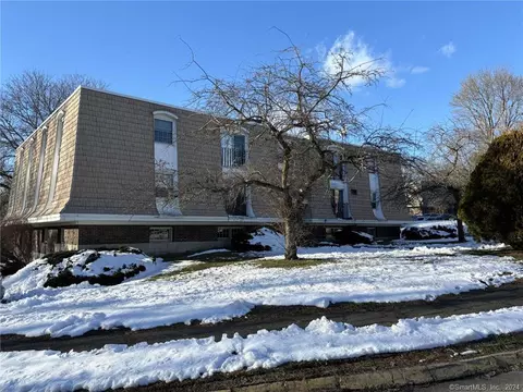 1190 Middle Tpke W #C1, Manchester, CT 06040