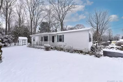 1 Stonewall Dr, Killingworth, CT 06419