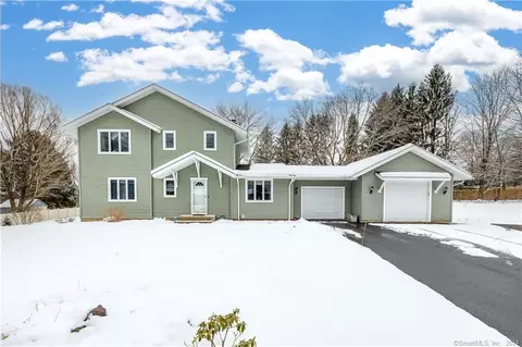 9 School Rd, Bolton, CT 06043