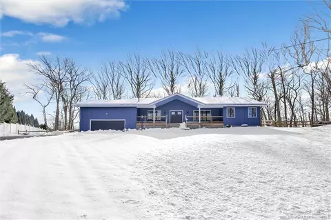 7 Kathleen Rd, Shelton, CT 06484