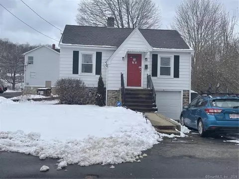 147 Bouley Ave, Waterbury, CT 06705