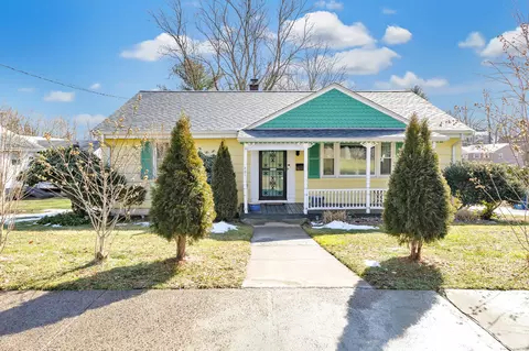 291 Battis Rd, Hamden, CT 06514