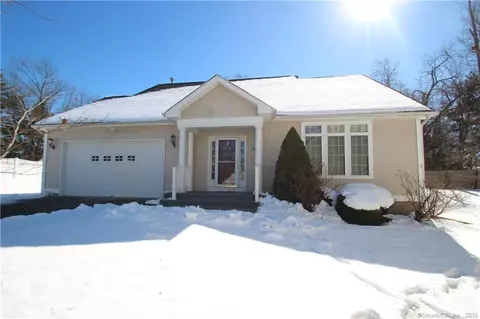 12 Dobson Commons Cir, Vernon, CT 06066