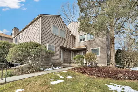 71 River Bend Rd #C, Stratford, CT 06614