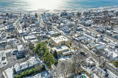 44 Bassett St #44, Milford, CT 06460