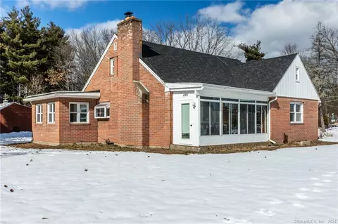 499 King St, South Windsor, CT 06074