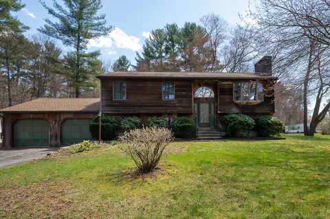 17 Plum Rd, Thompson, CT 06255