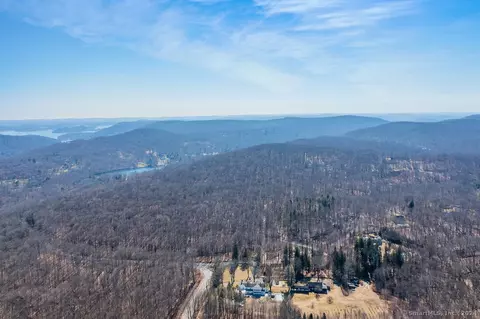 0 Old Stone Ln, Sherman, CT 06784