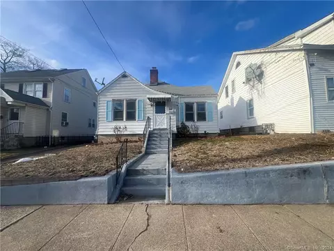 260 Salem St, Bridgeport, CT 06606