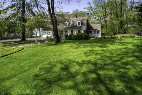 79 81 Witch Ln, Norwalk, CT 06853