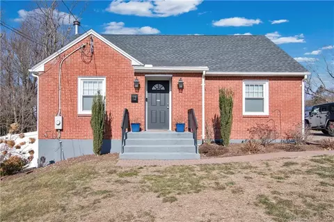 12 Esther Ave, Ellington, CT 06029