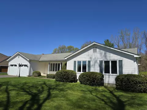 27 Melody Ln, East Hartford, CT 06118