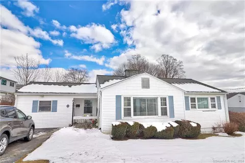 19 Bryan St, Waterbury, CT 06705