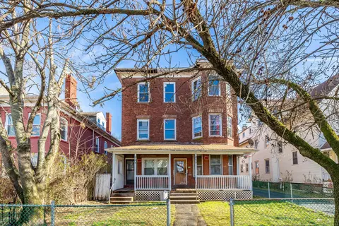 208-210 Franklin Ave, Hartford, CT 06114