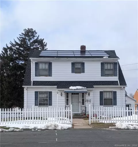 17 Maple St, Vernon, CT 06066