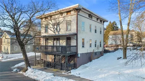 88 Tremont St, New Britain, CT 06051