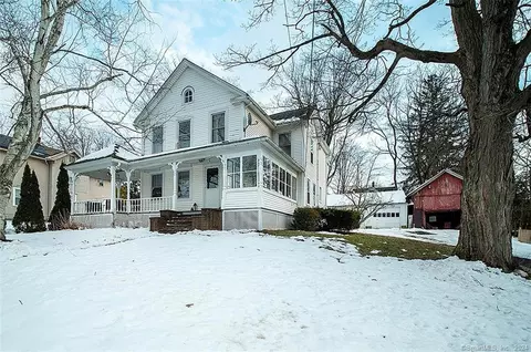 228 Grove St, Berlin, CT 06023