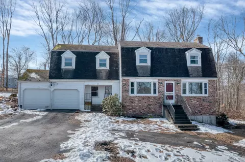81 Fairy Lake Rd, Salem, CT 06420