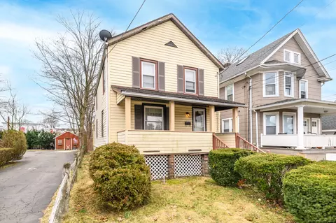9 Scofield Ave, Stamford, CT 06906