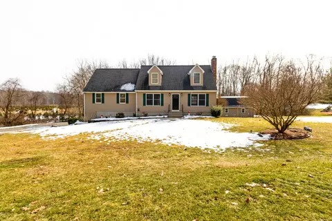 450 Windham Ave, Colchester, CT 06415