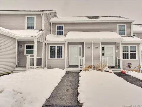 833 Long Hill Rd #F, Middletown, CT 06457