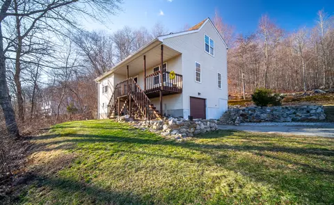 883 Norwich Ave, Colchester, CT 06415