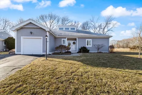367 Main St #30, Old Saybrook, CT 06475