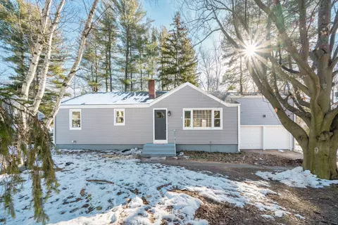 124 Grove St, Windsor, CT 06095