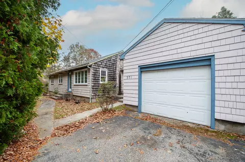 371 Greenhaven Rd, Stonington, CT 06379