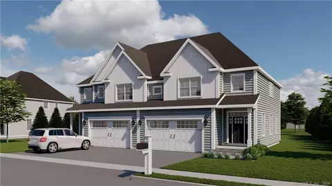 15 Oakwood Circle Cir, Plainville, CT 06062