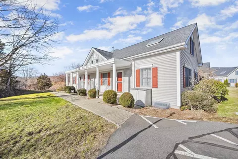 101 Stoney Way #101, New Fairfield, CT 06812