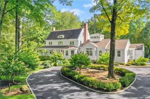 83 Norfield Rd, Weston, CT 06883