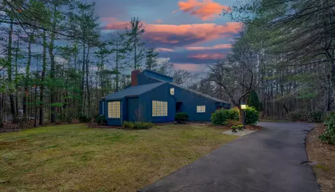 75 Somerset Dr, Avon, CT 06001