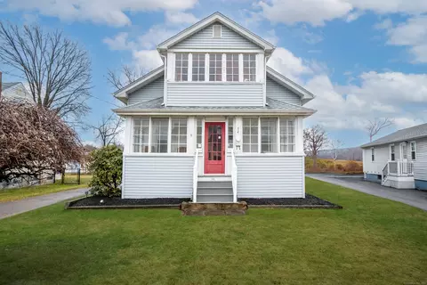 34 Goodwin Ave, Wethersfield, CT 06109