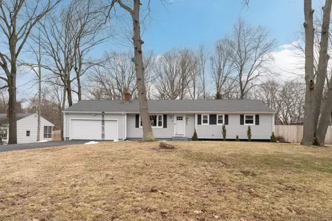 37 Jennifer Rd, Hamden, CT 06518