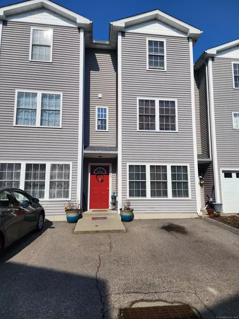 61 S Main St #506, Griswold, CT 06351