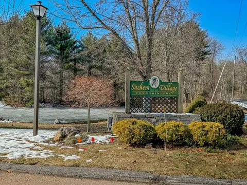 49 Cheyenne Ct #49, Marlborough, CT 06447
